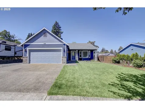 643 S 13th Avenue Cornelius OR 97113