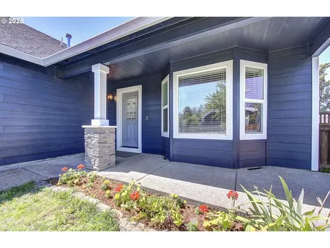 643 S 13th Avenue Cornelius OR 97113