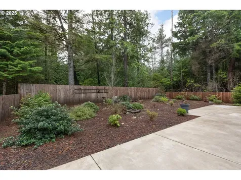 50 Beaver Tree Lane Lincoln City OR 97367