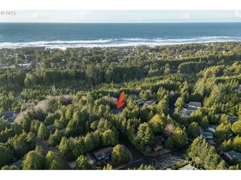 50 Beaver Tree Lane Lincoln City OR 97367