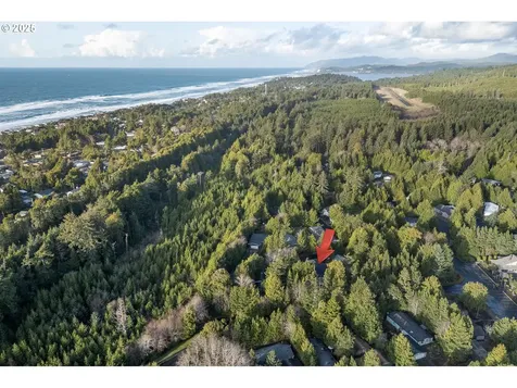 50 Beaver Tree Lane Lincoln City OR 97367