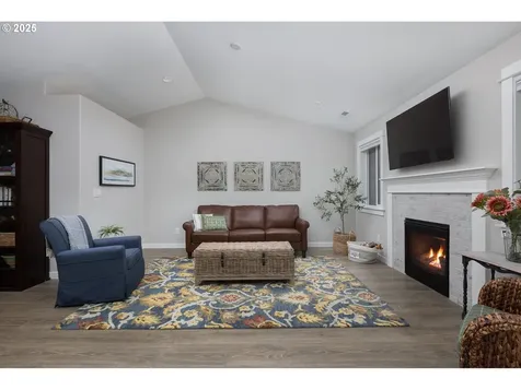 50 Beaver Tree Lane Lincoln City OR 97367