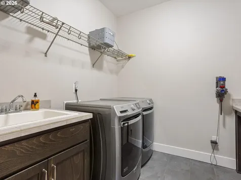 5607 NE 134th Street Vancouver WA 98686