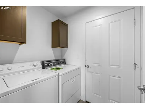 7843 Cadence Lane White City OR 97503