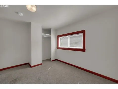 47563 Union Street Oakridge OR 97463