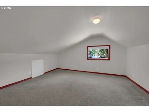 47563 Union Street Oakridge OR 97463