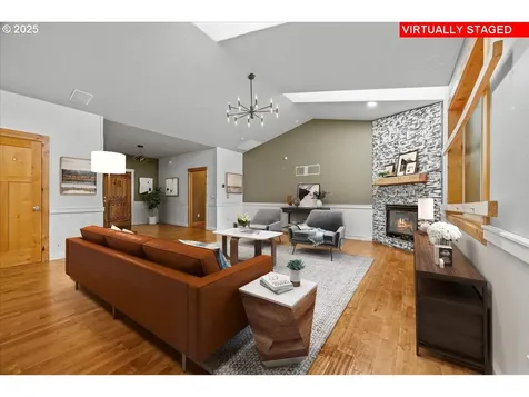 39577 SE Kitzmiller Road Eagle Creek OR 97022