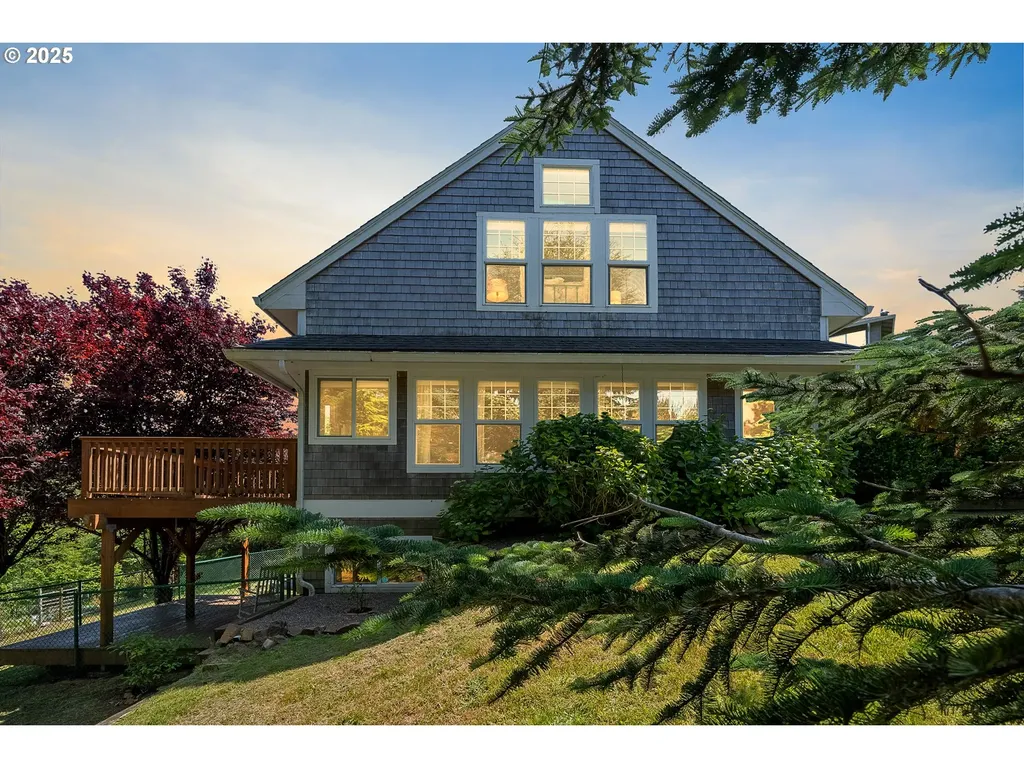47165 Hill Crest Drive Neskowin OR 97149