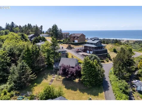 47165 Hill Crest Drive Neskowin OR 97149