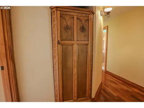 686 Murdock Drive Oakland OR 97462
