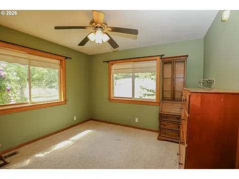 686 Murdock Drive Oakland OR 97462