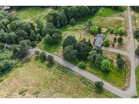 686 Murdock Drive Oakland OR 97462