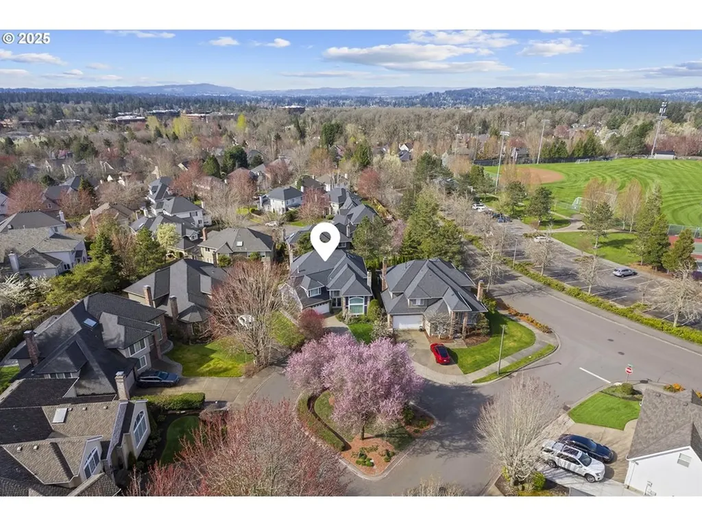 4674 Chelsea Lane Lake Oswego OR 97035