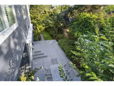 4674 Chelsea Lane Lake Oswego OR 97035