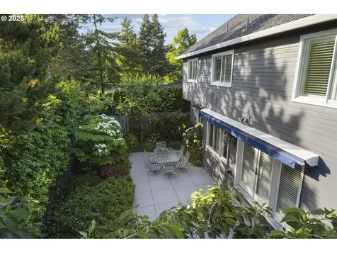 4674 Chelsea Lane Lake Oswego OR 97035