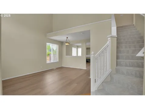 15210 SW Parkland Terrace Portland OR 97224
