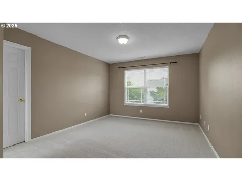 15210 SW Parkland Terrace Portland OR 97224