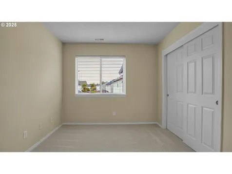 15210 SW Parkland Terrace Portland OR 97224