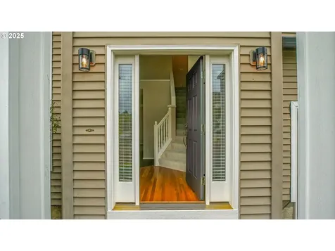15210 SW Parkland Terrace Portland OR 97224