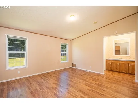 23056 N Umpqua Highway Idleyld Park OR 97447