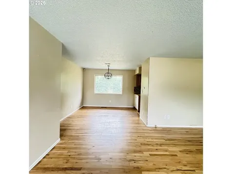 13314 SE Alder Street Portland OR 97233