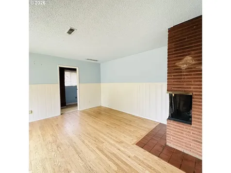 13314 SE Alder Street Portland OR 97233