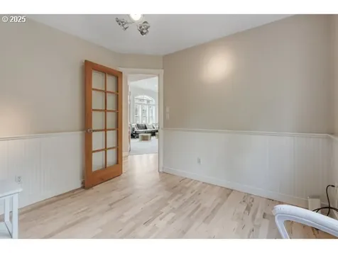 6403 SE Dunbar Drive Portland OR 97236