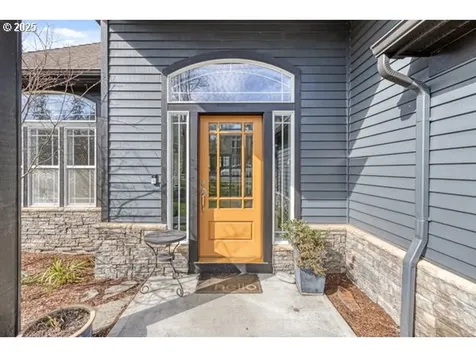 6403 SE Dunbar Drive Portland OR 97236