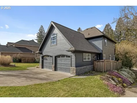 6403 SE Dunbar Drive Portland OR 97236