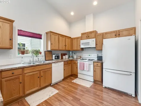 683 NE Summerfield Street Mcminnville OR 97128