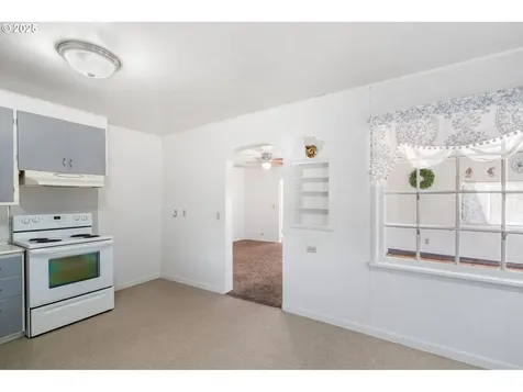 6106 NE 139th Street Vancouver WA 98686