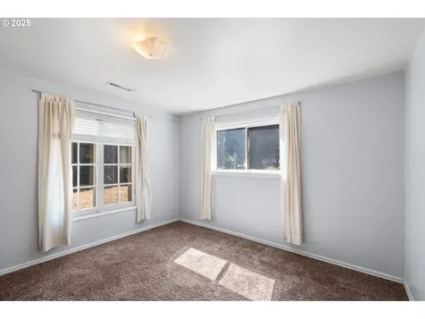 6106 NE 139th Street Vancouver WA 98686
