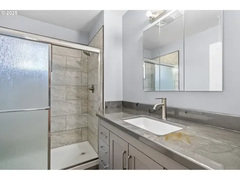 6106 NE 139th Street Vancouver WA 98686