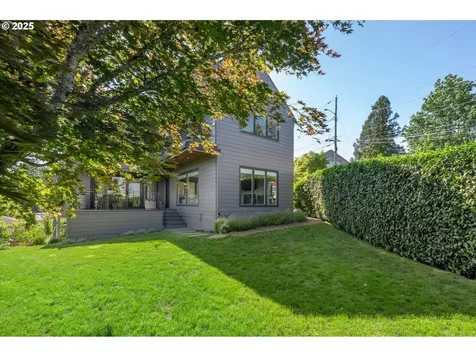 2732 NW Monte Vista Terrace Portland OR 97210