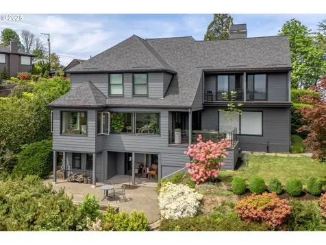 2732 NW Monte Vista Terrace Portland OR 97210