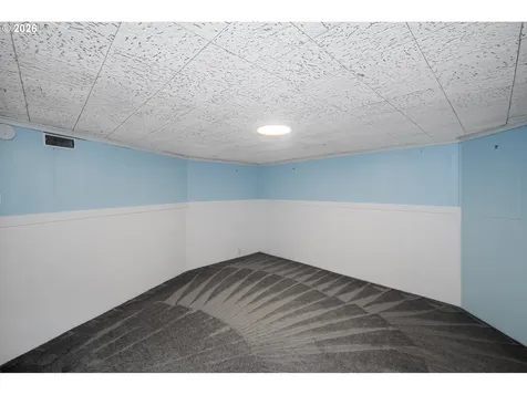1945 NE Bell Drive Portland OR 97220
