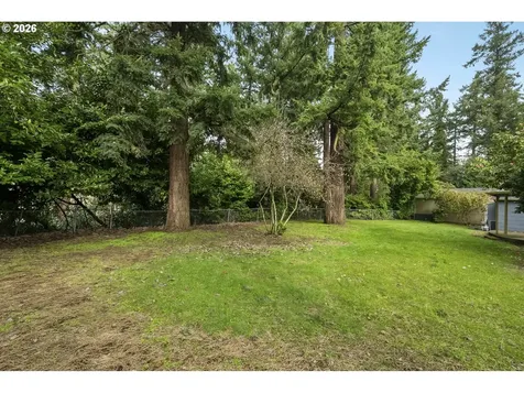 1945 NE Bell Drive Portland OR 97220