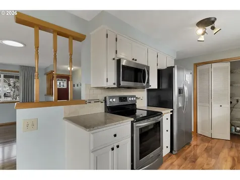 4280 Pullman Avenue SE Salem OR 97302