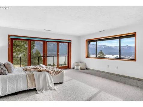 850 NE Montell Terrace Stevenson WA 98648
