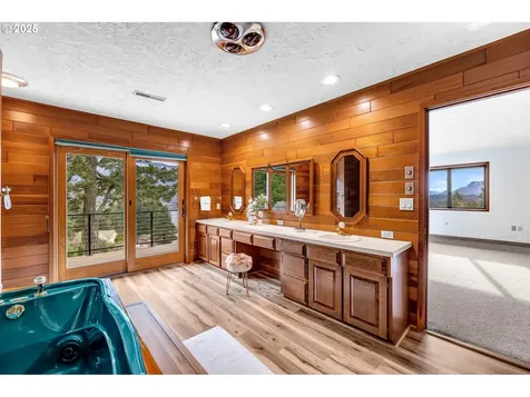 850 NE Montell Terrace Stevenson WA 98648