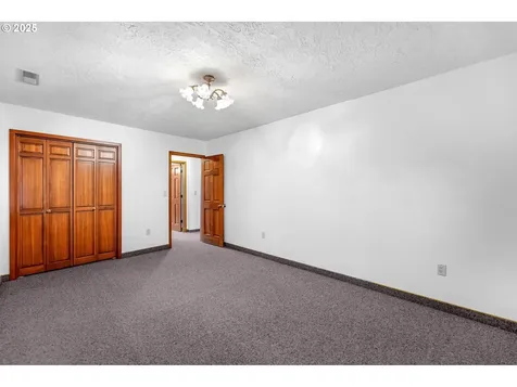 850 NE Montell Terrace Stevenson WA 98648