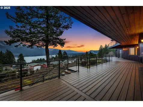 850 NE Montell Terrace Stevenson WA 98648