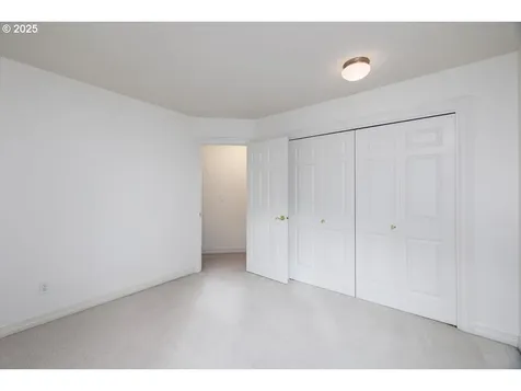 2403 NW Birkendene Street Portland OR 97229