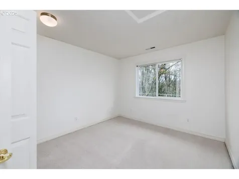 2403 NW Birkendene Street Portland OR 97229