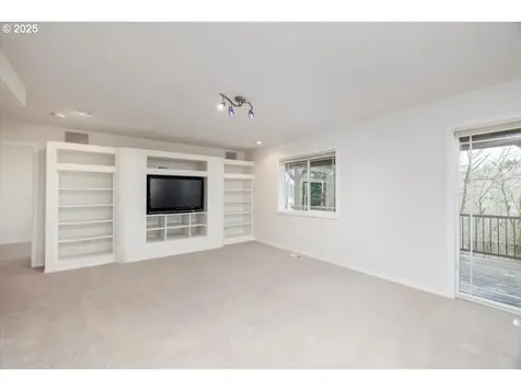 2403 NW Birkendene Street Portland OR 97229