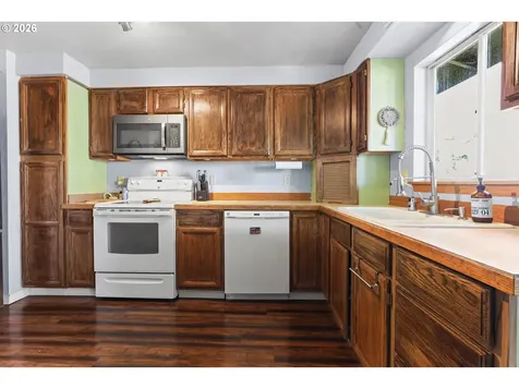 1070 SW 10th Place Hermiston OR 97838