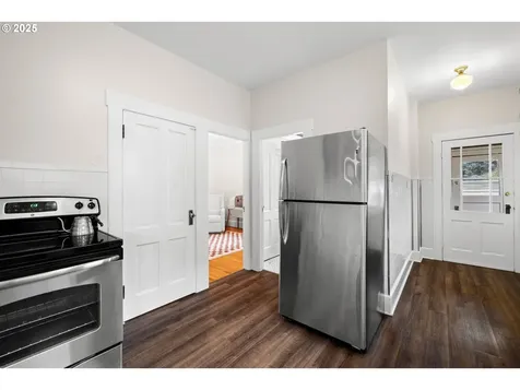 3546 SE Morrison Street Portland OR 97214
