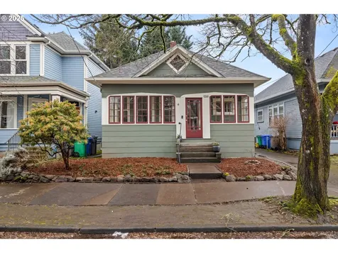 3546 SE Morrison Street Portland OR 97214