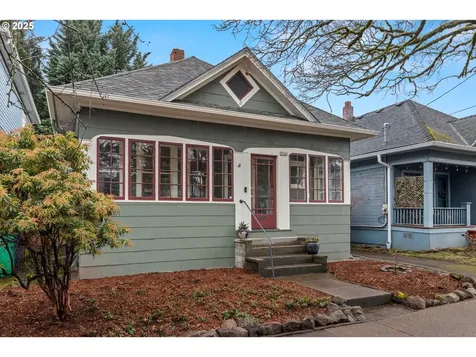 3546 SE Morrison Street Portland OR 97214