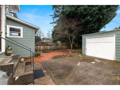3546 SE Morrison Street Portland OR 97214